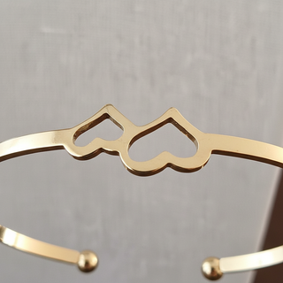 Close-up hartjes manchet - nieuwe versie