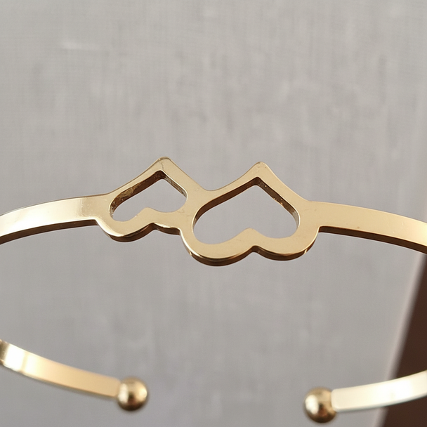 Close-up hartjes manchet - nieuwe versie