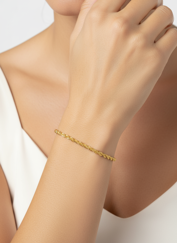 Dunne kronkel armband productfoto