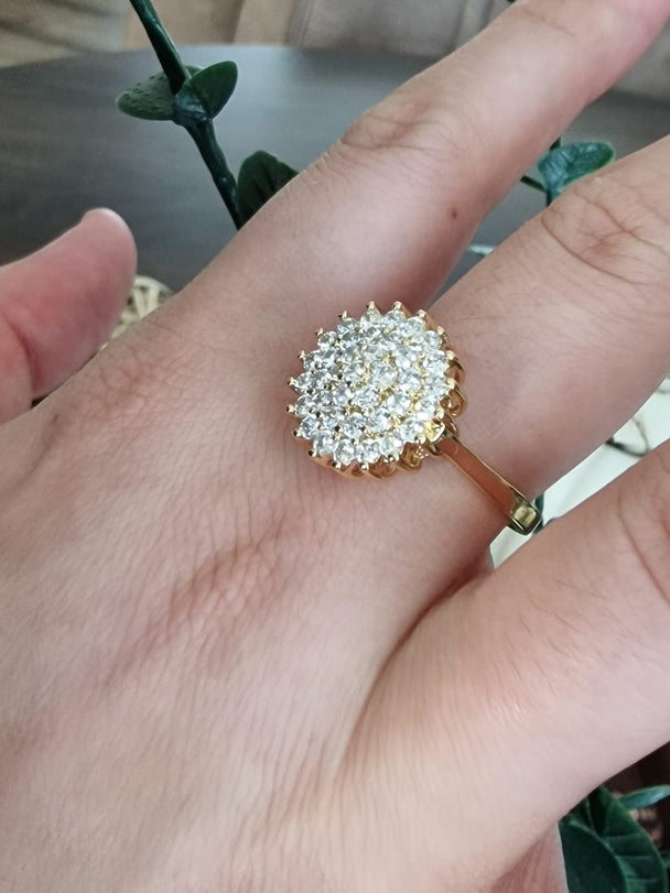 Luxe Bloemvormige Ring - 14K Verguld Goud met Zirkonia