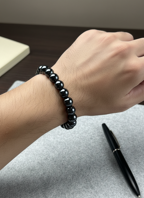 Hematiet armband herenhand