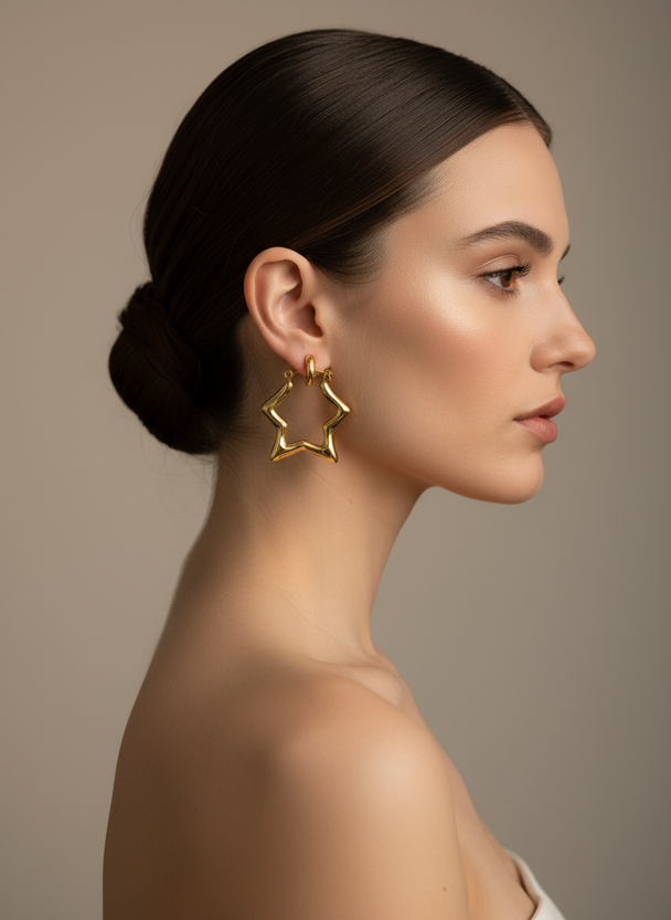 Retro-Stern-Creolen – 18 Karat vergoldet – goldfarben