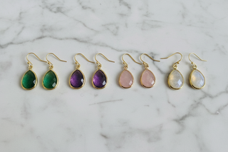 Druppel oorbellen alle 4 kleuren - groen paars roze wit