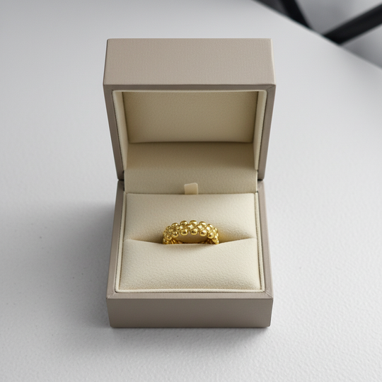 Dubbele bolletjesring in luxe sieradendoos zonder logo