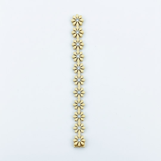 Gouden bloemen armband plat gelegd overzicht