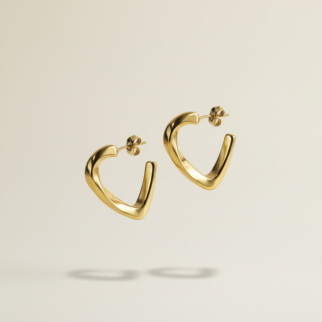 Vierkante gouden creool oorbellen zwevend