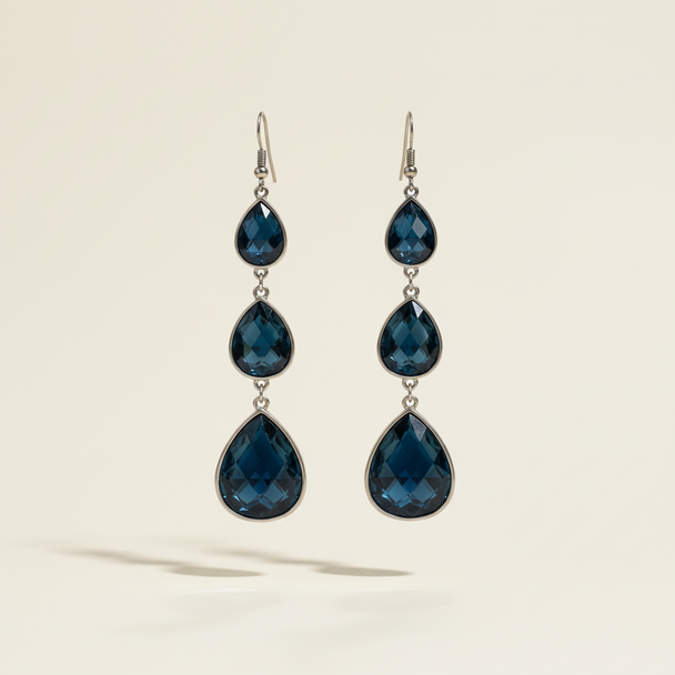 Druppel oorbellen donkerblauw kristal zwevend