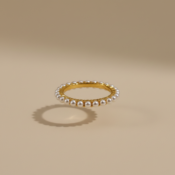 Zwevende zoetwaterparel ring goud