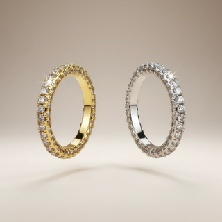 Zwevende diamant band ringen goud en zilver