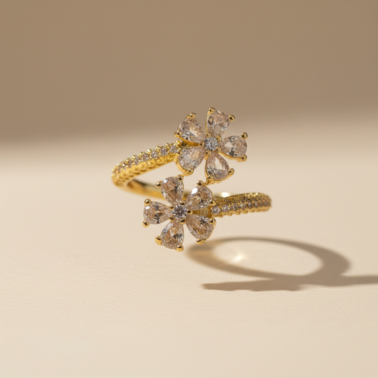 Zwevende dubbele bloem ring goud champagne zirkonia