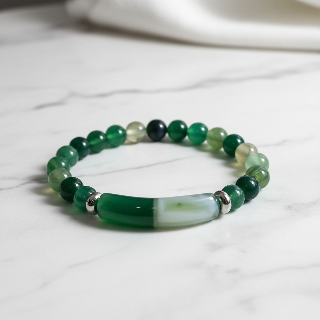 Groene agaat armband natuursteen luxe product fotografie