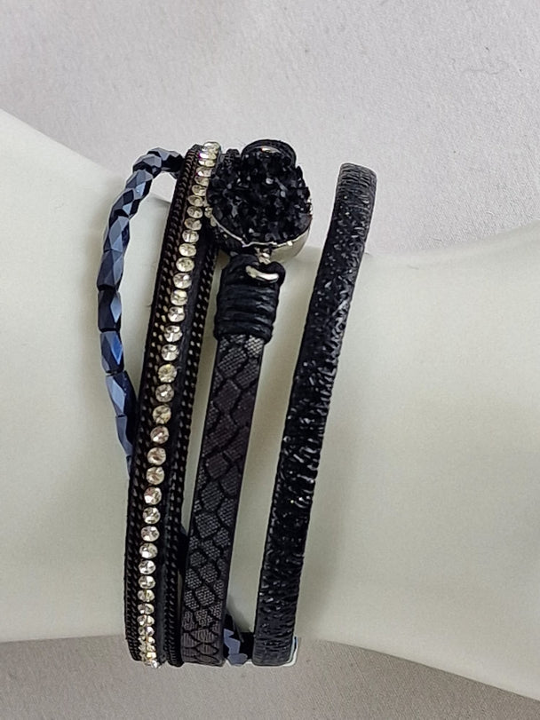 Boho Leren Dames Armband - Zwart met Hart Kristalsteen