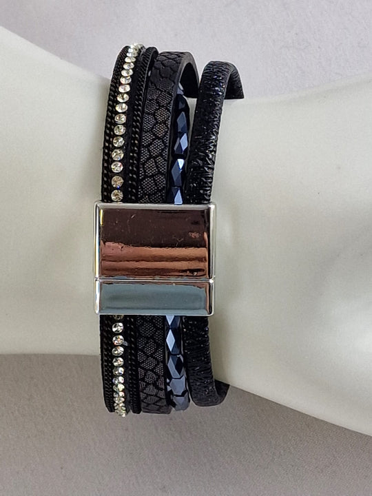 Boho Leren Dames Armband - Zwart met Hart Kristalsteen