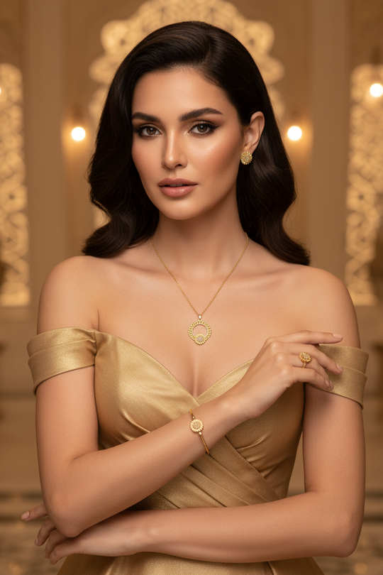 Model met gouden set - alleen goud