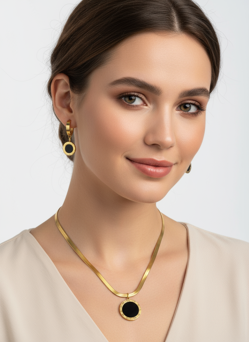 Model met roestvrijstaal sieraden set
