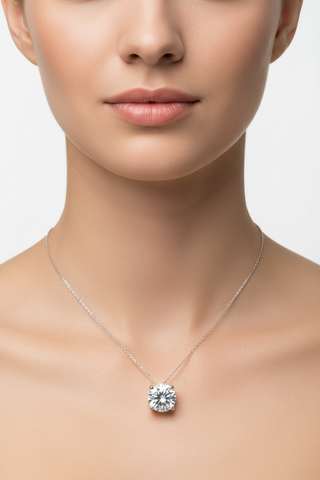 Moissaniet Ketting 2ct met Model