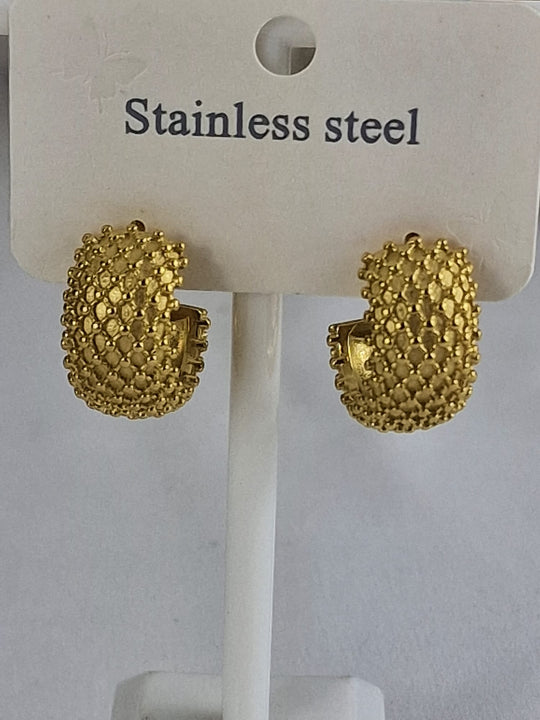 Runde Retro-Creolen – 18 Karat vergoldet – goldfarben