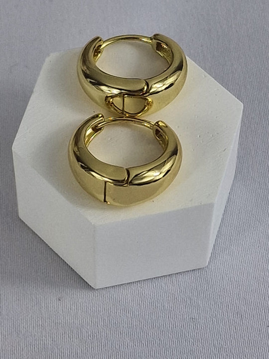 Feine Creolen – 18 Karat vergoldet – Gold &amp; Silber