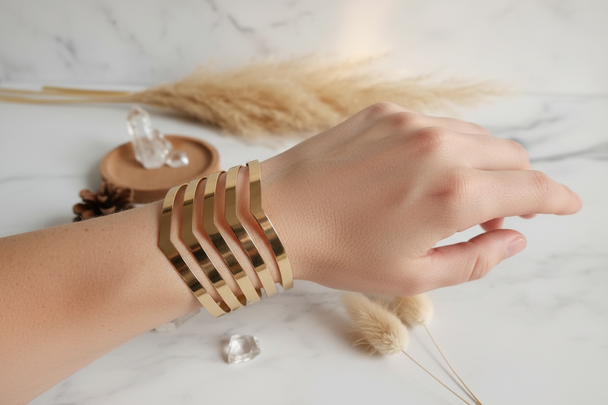 Op handmodel met natuurlijke pose