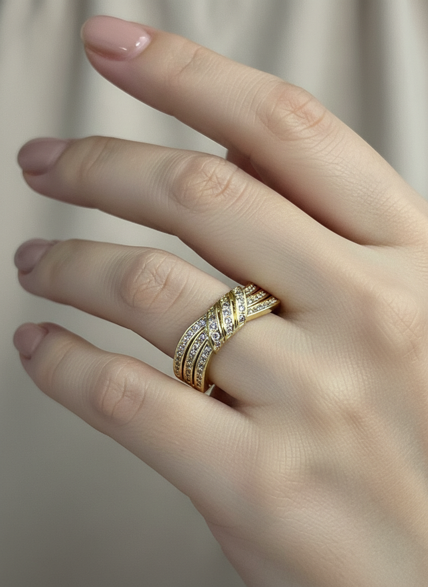 Professionele studio foto - Ring met zirkonia steentjes