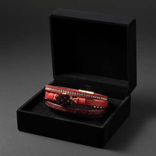 Rode leren armband in luxe doos