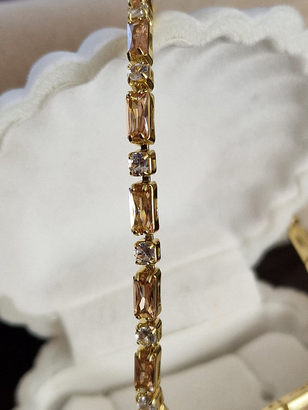 Armband met Roze en Witte Zirkonia