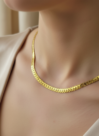 Unisex Italiaans collier close-up op vrouwelijk model