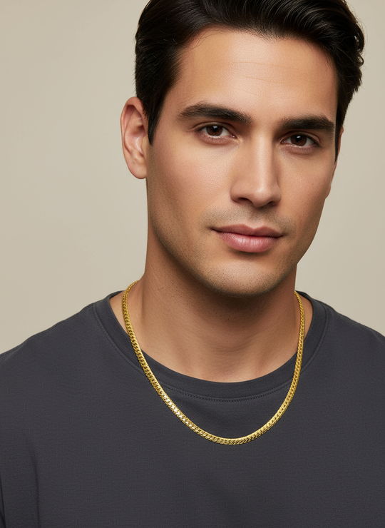 Unisex Italiaans collier op mannelijk model