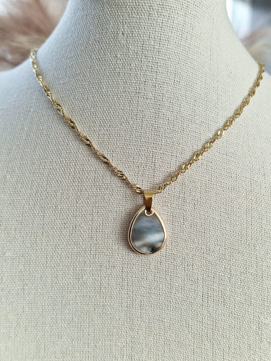 Waterproof Sieraden Set – Ketting & Oorbellen – 18K Verguld Goudkleurig met natuur steen