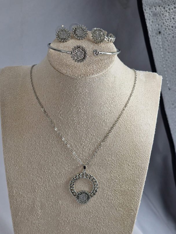 Dubai Sieradenset 24K Verguld Zirkoon Koperlegering 4-delig Dames