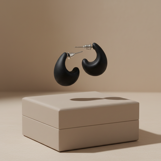 Zwarte creolen met luxe doos