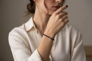 Zwarte kristalen kralen armband