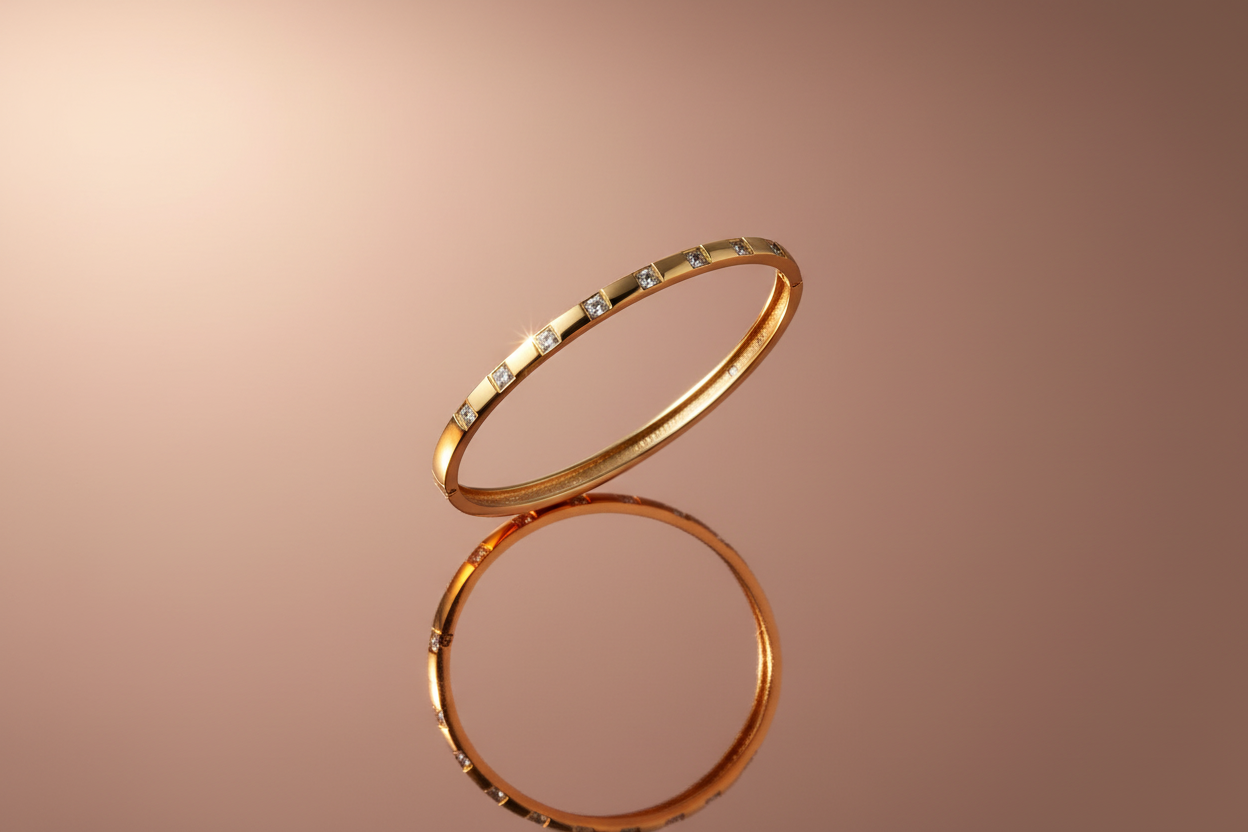 Zwevend op rose goud oppervlak