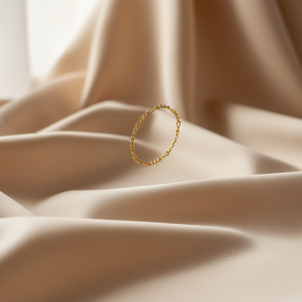 Zwevende ring boven zijde